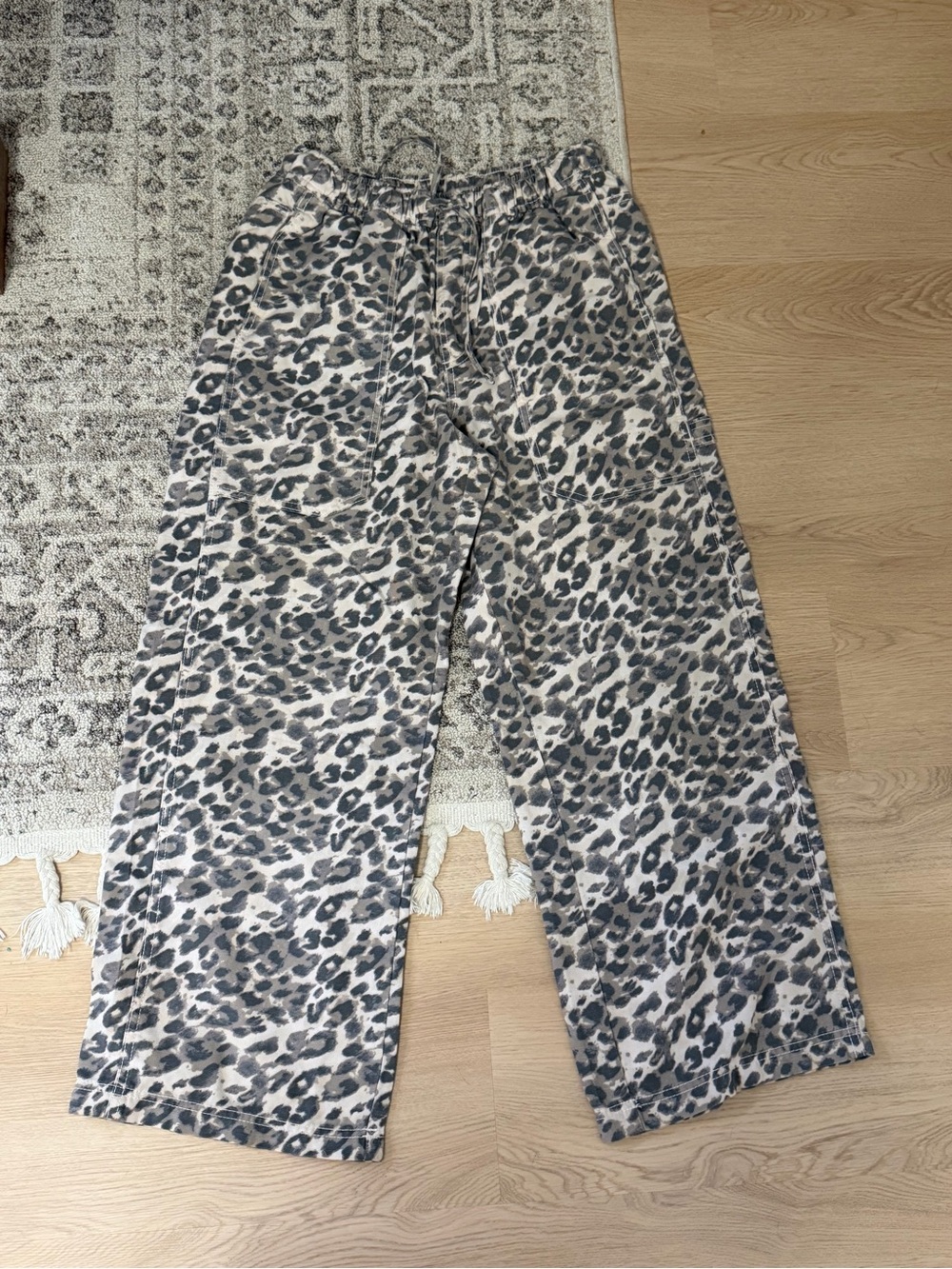 Leopard print pants - Picture 5 of 5